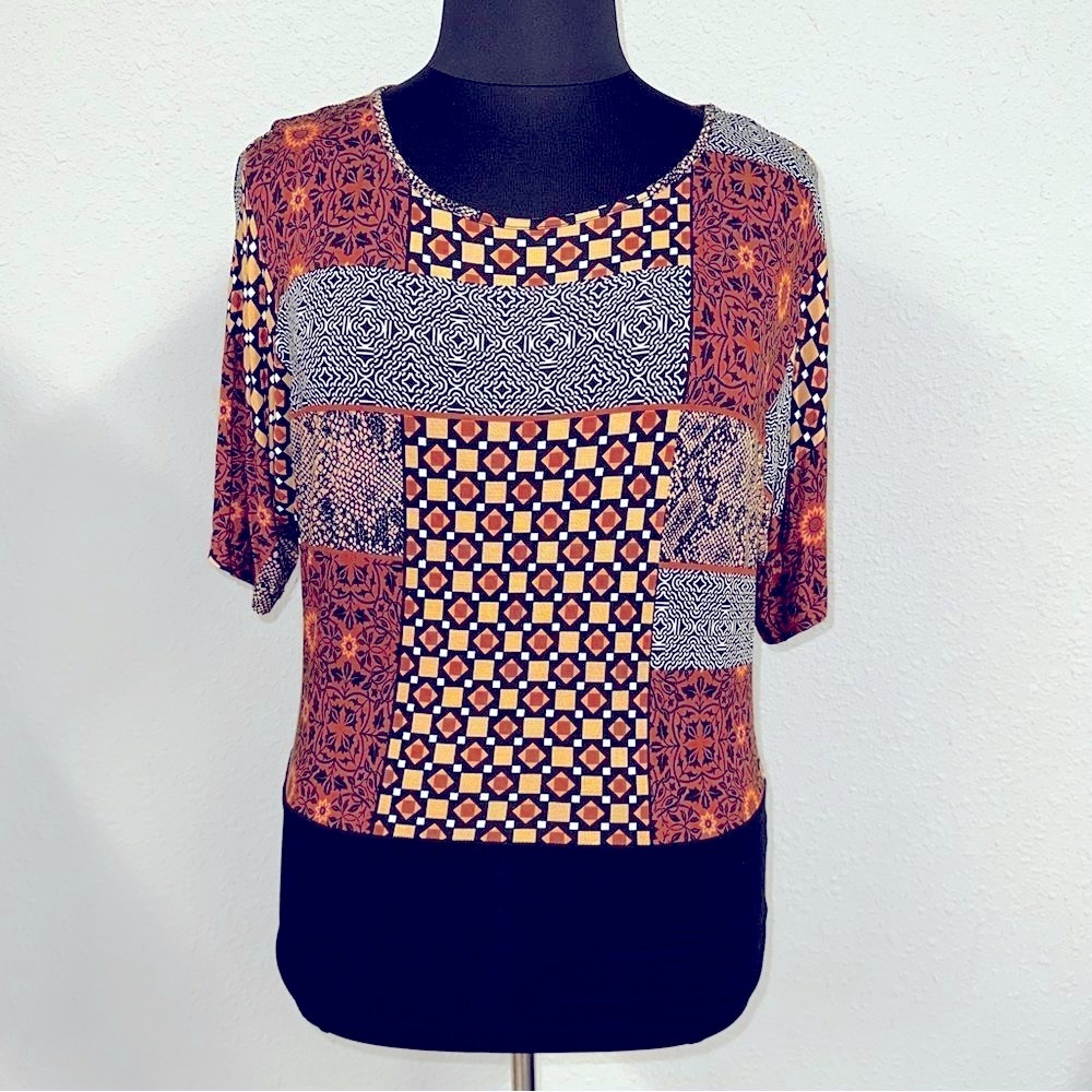 Women’s Emma G blouse sz L